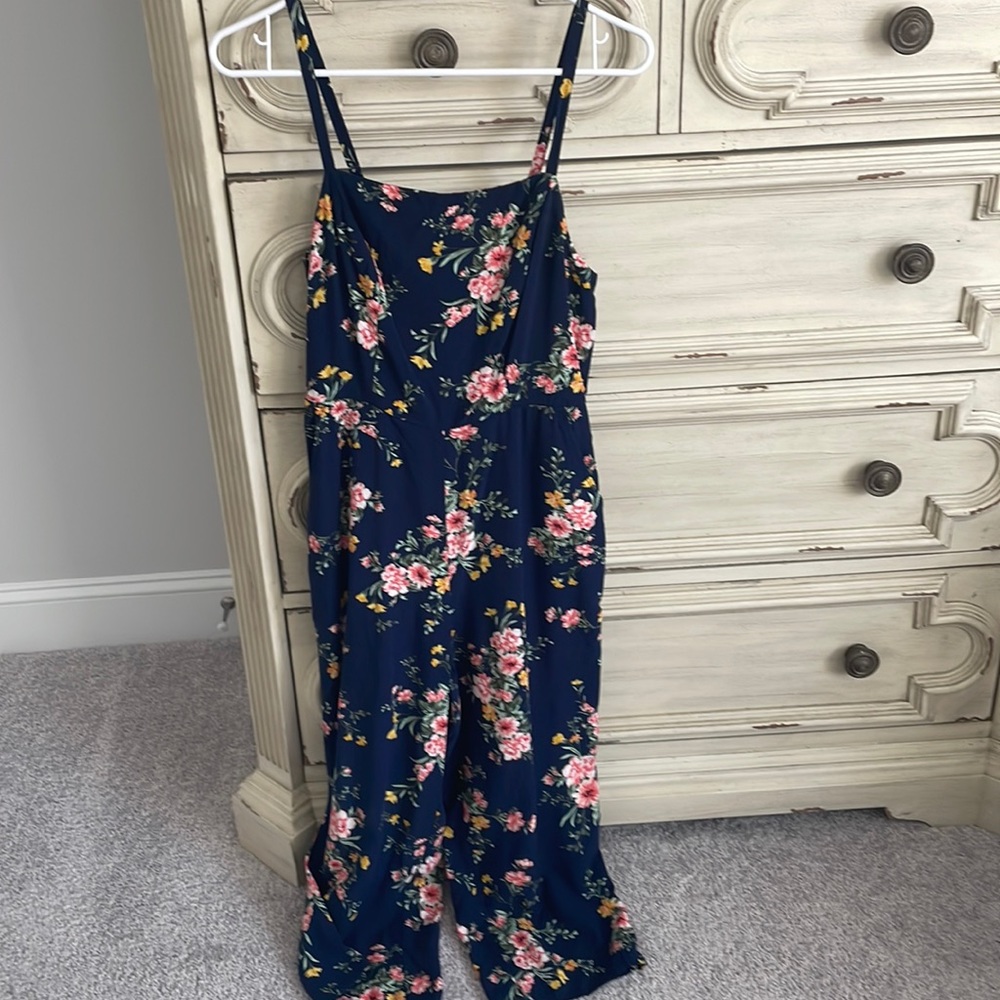 Women’s floral jumpsuit